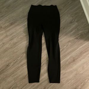 Gap Sculpt Compression Black 7/8 Leggings